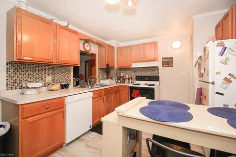 428 Augusta Ave, Lorain, OH 44052 photo 7