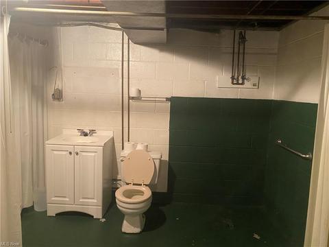 2129 Harbor Ave, Ashtabula, OH 44004 photo 32