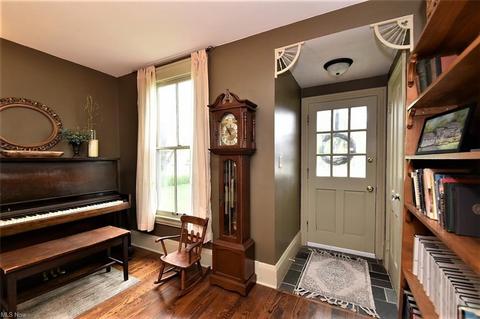 34275 Bainbridge Rd, Solon, OH 44139 photo 14