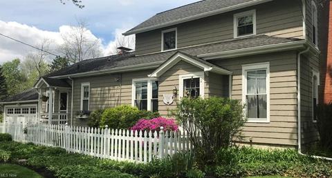 34275 Bainbridge Rd, Solon, OH 44139 photo 2