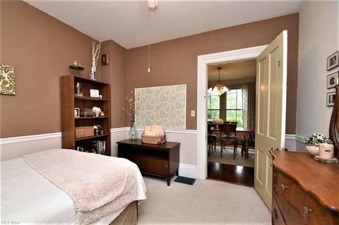 34275 Bainbridge Rd, Solon, OH 44139 photo 17