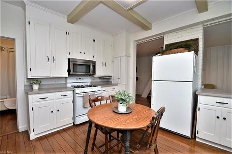 34275 Bainbridge Rd, Solon, OH 44139 photo 8