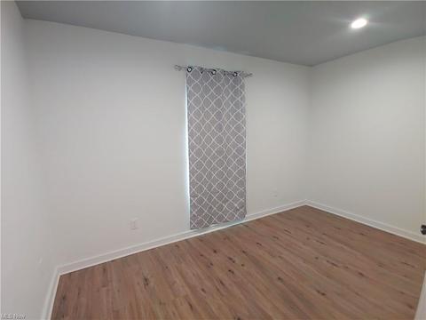 618 Dewitt St, Lorain, OH 44055 photo 17