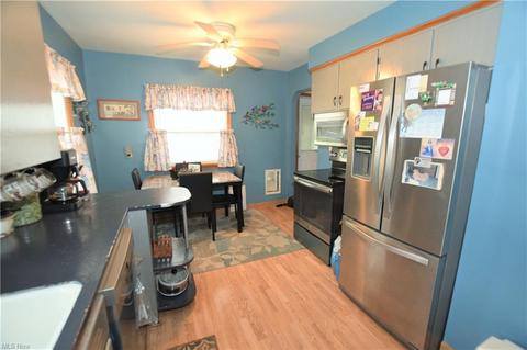 2860 Nesmith Lake Blvd, Akron, OH 44314 photo 5
