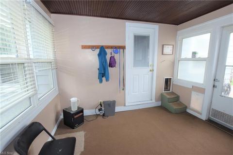 2860 Nesmith Lake Blvd, Akron, OH 44314 photo 4