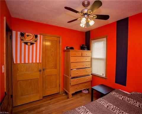 2434 E 35th St, Lorain, OH 44055 photo 14