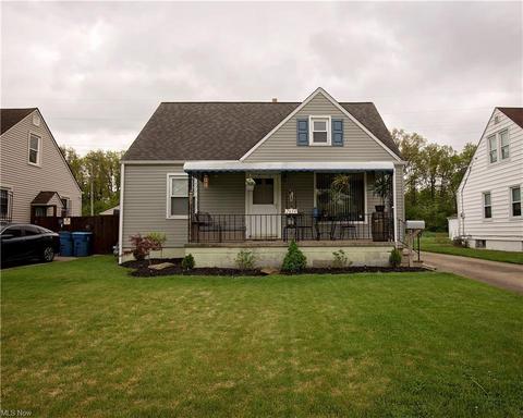 2434 E 35th St, Lorain, OH 44055 photo 1
