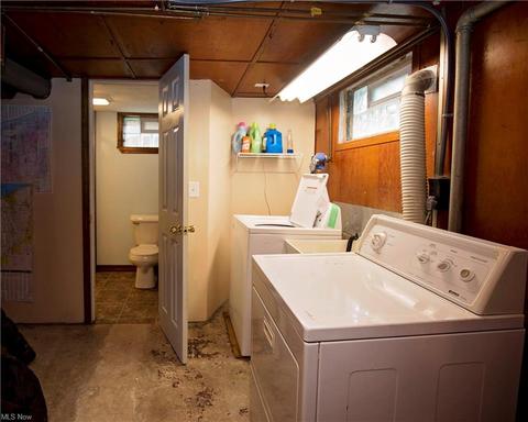 2434 E 35th St, Lorain, OH 44055 photo 31