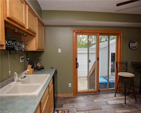 2434 E 35th St, Lorain, OH 44055 photo 22