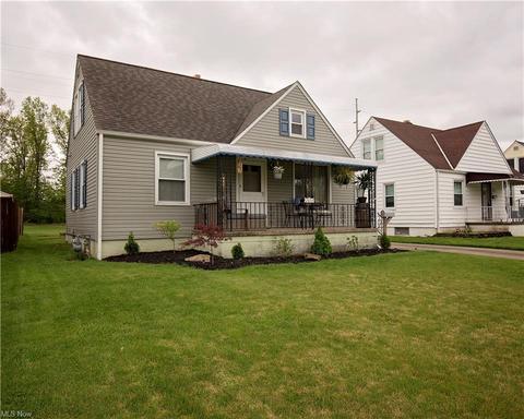 2434 E 35th St, Lorain, OH 44055 photo 2