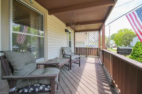 121 Bath St, Elyria, OH 44035 photo 16