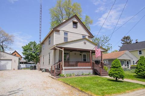 121 Bath St, Elyria, OH 44035 photo 3