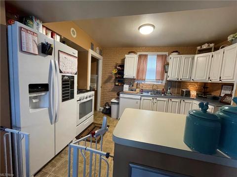 429 Creed St, Struthers, OH 44471 photo 7
