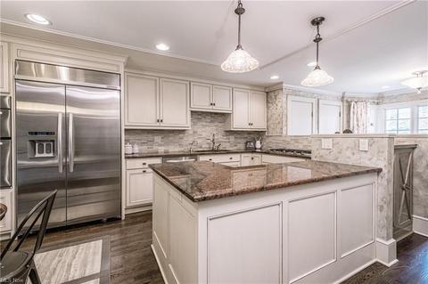 2330 Strathmore Dr NW, Canton, OH 44708 photo 15