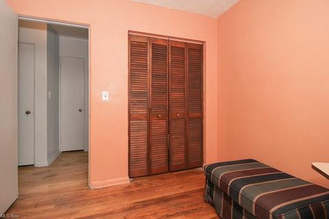 351 Ohio St, Elyria, OH 44035 photo 14