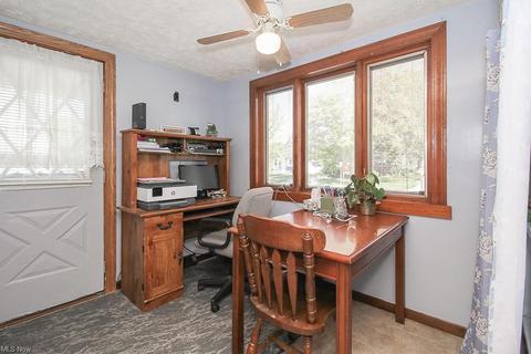 351 Ohio St, Elyria, OH 44035 photo 5