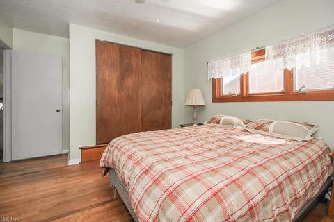 351 Ohio St, Elyria, OH 44035 photo 12