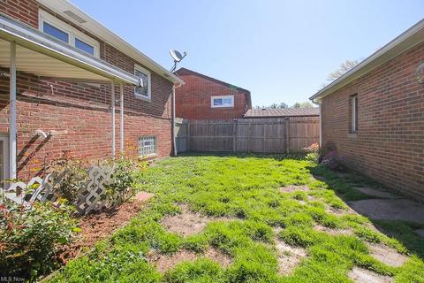 351 Ohio St, Elyria, OH 44035 photo 27