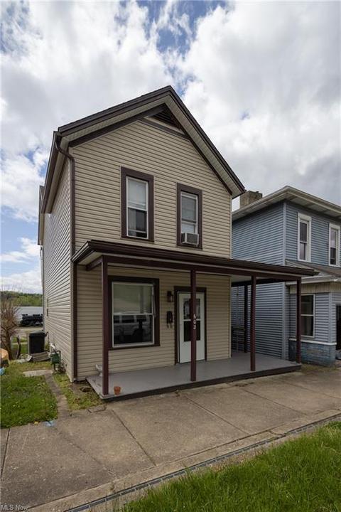 602 Grant St, Dennison, OH 44621 photo 1