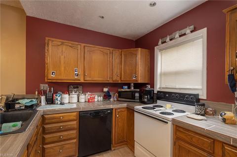 602 Grant St, Dennison, OH 44621 photo 6