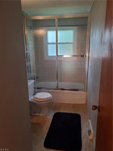 2120 E 41st St, Lorain, OH 44055 photo 13