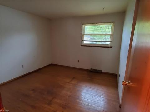 2120 E 41st St, Lorain, OH 44055 photo 11
