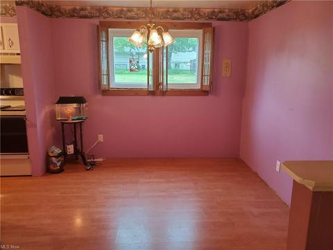 2120 E 41st St, Lorain, OH 44055 photo 6