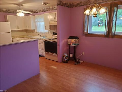 2120 E 41st St, Lorain, OH 44055 photo 5