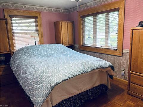 8011 Salinas Trl, Boardman, OH 44512 photo 4