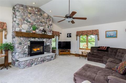 7140 State Rd, Wadsworth, OH 44281 photo 10