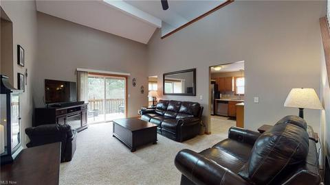 813 Cedar Way, Boardman, OH 44512 photo 2