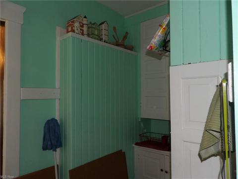 1957 E 31st St, Lorain, OH 44055 photo 7