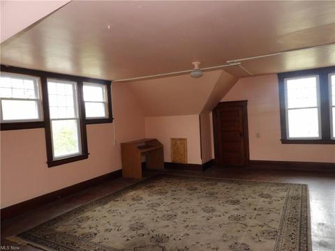 1957 E 31st St, Lorain, OH 44055 photo 22