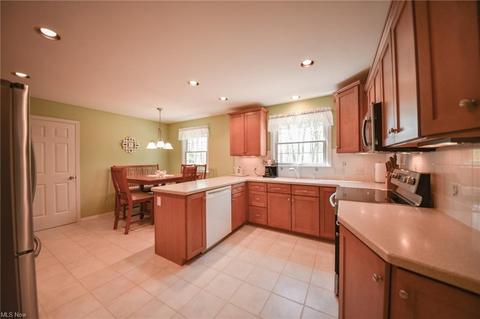 3390 E Smith Rd, Medina, OH 44256 photo 8