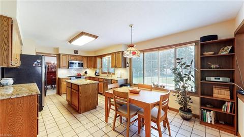 34850 Ada Dr, Solon, OH 44139 photo 11