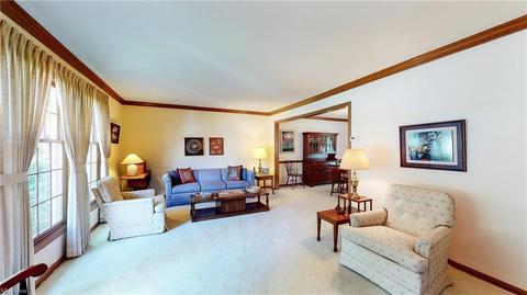 34850 Ada Dr, Solon, OH 44139 photo 4