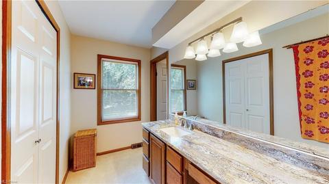 34850 Ada Dr, Solon, OH 44139 photo 28