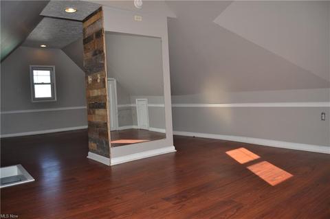 352 E River St, Elyria, OH 44035 photo 24