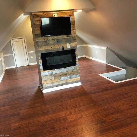 352 E River St, Elyria, OH 44035 photo 22