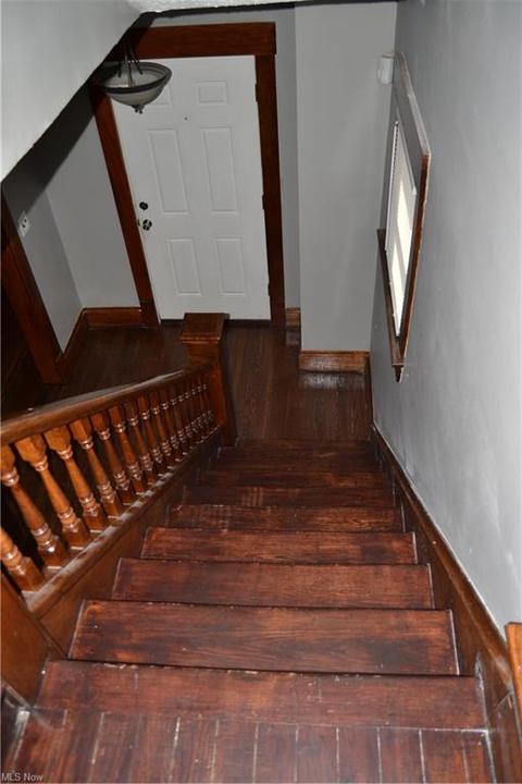 352 E River St, Elyria, OH 44035 photo 27