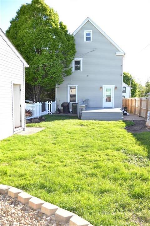 352 E River St, Elyria, OH 44035 photo 32