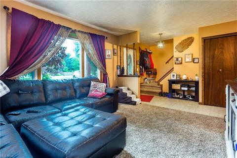 10880 Middle Ave, Elyria, OH 44035 photo 4