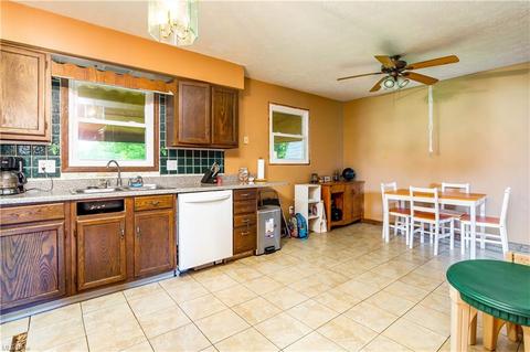 10880 Middle Ave, Elyria, OH 44035 photo 8