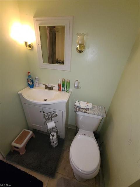 218 13th St, Elyria, OH 44035 photo 16