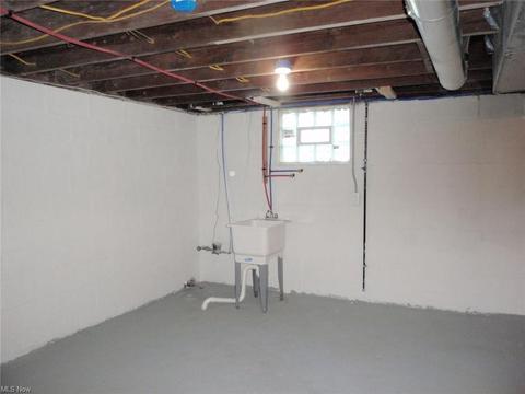 290 E 46th St, Lorain, OH 44052 photo 15
