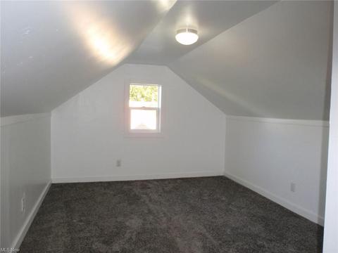 290 E 46th St, Lorain, OH 44052 photo 10
