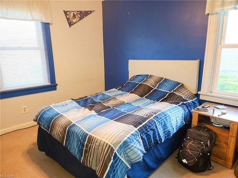 17894 Sheldon Rd, Brook Park, OH 44142 photo 9