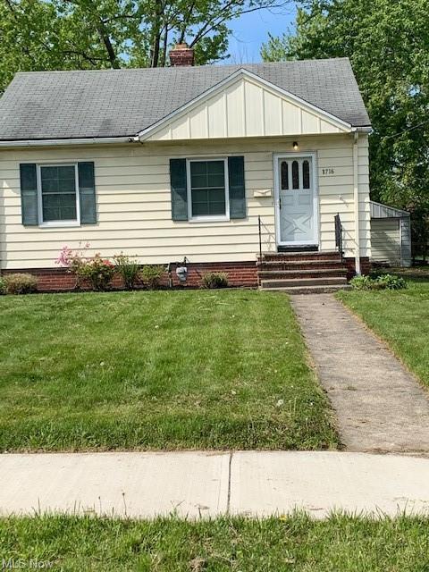 1716 Maple St, Wickliffe, OH 44092 photo 1