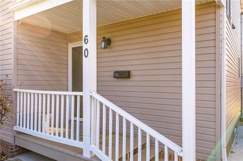 60 E 220th St, Euclid, OH 44123 photo 2