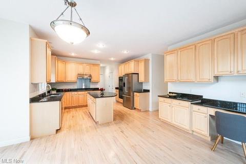 6620 Andre Ln, Solon, OH 44139 photo 7